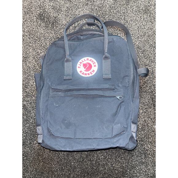 Fj allraven Handbags - FJ allraven pack in graphic gray